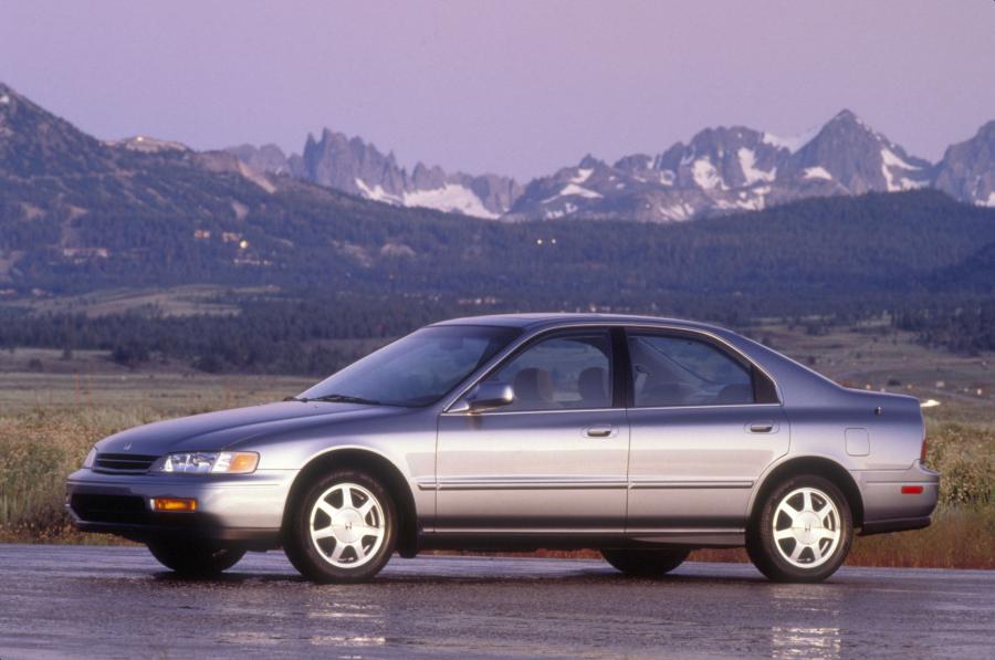  Honda Accord 1994 года  (US) (фото 19 из 19)